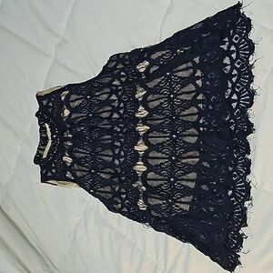 Lace Navy Blue Sleeveless Top sz Lg